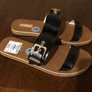 NWT Aldo sandals